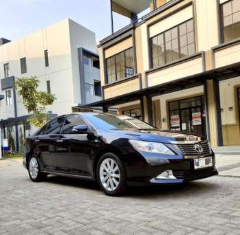 Toyota Camry 2.5L V Automatic 2014