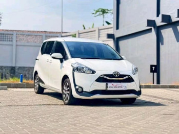 Toyota Sienta 1.5L V Automatic 2020