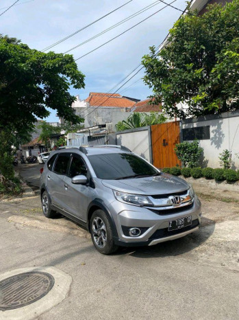 Honda BR-V 1.5L E Automatic 2016