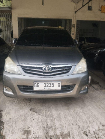 Toyota Innova 2.0L G Bensin Automatic 2011