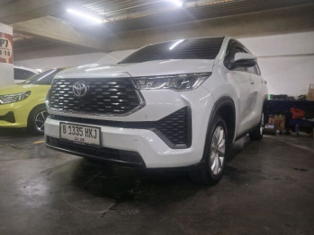 Toyota Innova 2.0L Q HV Zenix Automatic 2023
