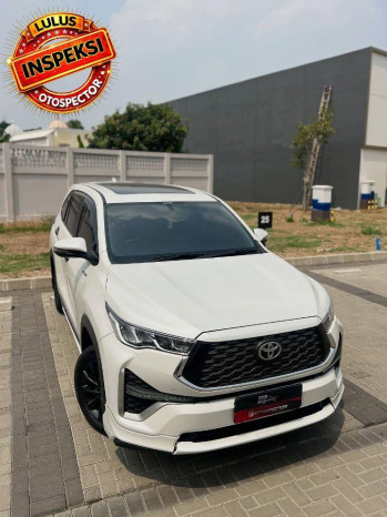 Toyota Innova 2.0L V HV Modellista Zenix Automatic 2025