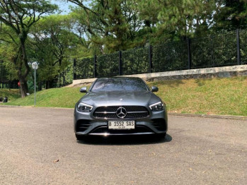 Mercedes-Benz E-Class E300 AMG Automatic 2023