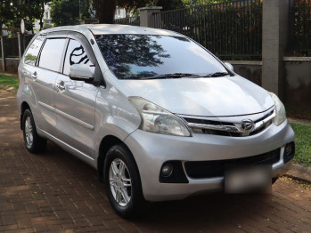 Daihatsu Xenia 1.3L R STD Automatic 2012