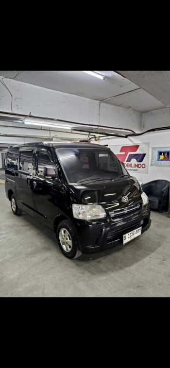 Daihatsu Gran Max MB 1.5 D PS FH Manual 2015