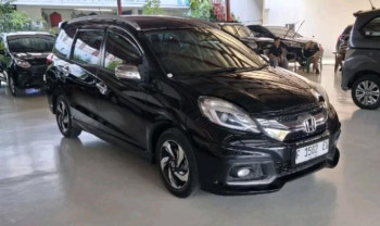 Honda Mobilio 1.5L RS Automatic 2015
