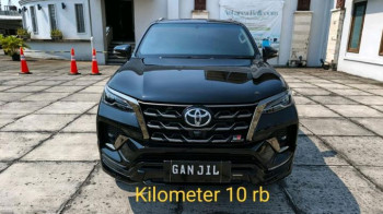 Toyota Fortuner 2.8L VRZ 4x2 Diesel Automatic 2022