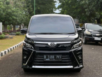 Toyota Voxy 2.0L Automatic 2020