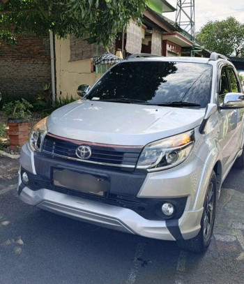 Toyota Rush 1.5L TRD  Manual 2016