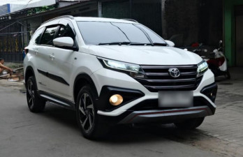 Toyota Rush 1.5L TRD  Automatic 2019