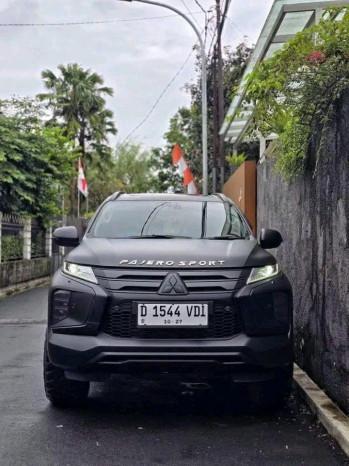 Mitsubishi Pajero Sport 2.4L Dakar 4x2 Rockford Automatic 2022