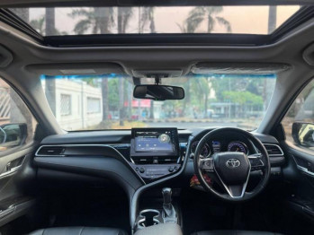 Toyota Camry 2.5L V Automatic 2022