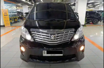 Toyota Alphard 2.4L S Automatic 2009