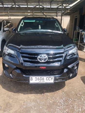 Toyota Fortuner 2.4L VRZ TRD Diesel Automatic 2018