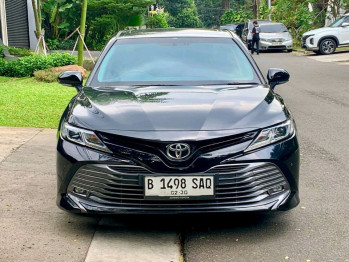 Toyota Camry 2.5L V Automatic 2020