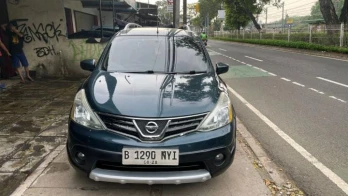 Nissan Grand Livina X-Gear Automatic 2013