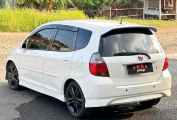 Honda Jazz 1.5L S Automatic 2009