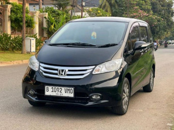 Honda Freed 1.5L S Automatic 2014