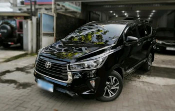 Toyota Innova 2.4L V Diesel Automatic 2022