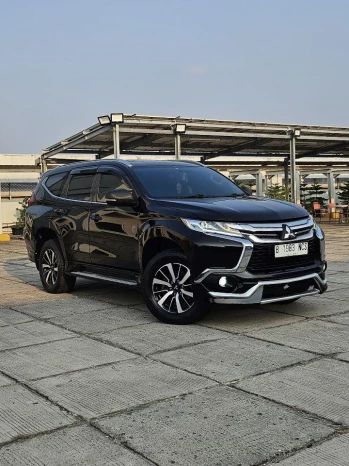 Mitsubishi Pajero Sport 2.4L Dakar 4x2 Automatic 2017