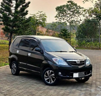 Daihatsu Xenia 1.0L Li Manual 2011
