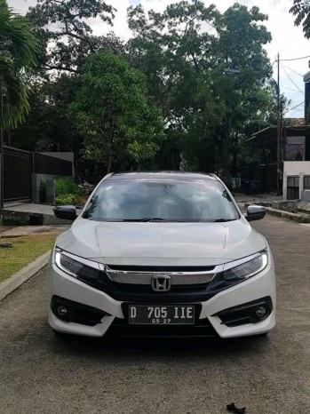 Honda Civic 1.5L Turbo Sedan Automatic 2017