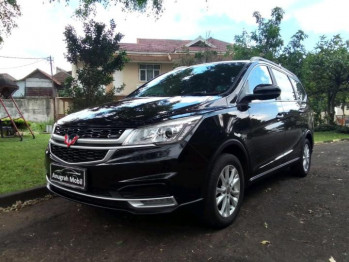 Wuling Confero 1.5L C Lux Automatic 2020