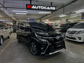 Toyota Voxy 2.0L Automatic 2019