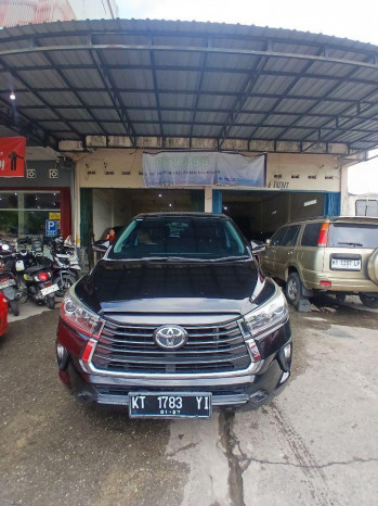 Toyota Innova 2.0L V Bensin Automatic 2021
