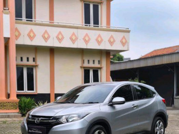 Honda HR-V 1.5L E Automatic 2017
