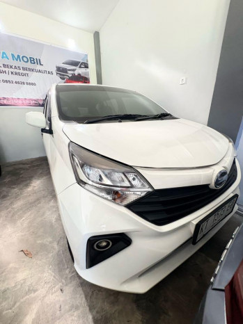 Daihatsu Sigra 1.0L M Manual 2023