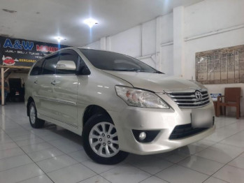 Toyota Innova 2.0L V Bensin Automatic 2013