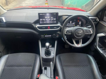 Toyota Raize 1.0L GR Sport OT Automatic 2023