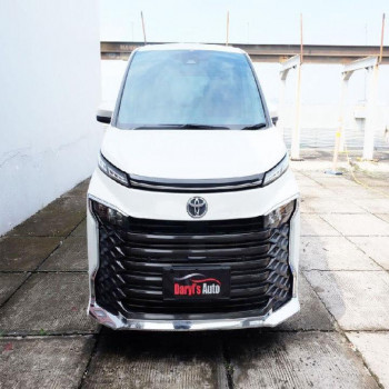 Toyota Voxy 2.0L Automatic 2022