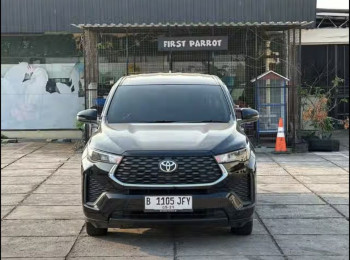 Toyota Innova 2.0L G HV Zenix Automatic 2024