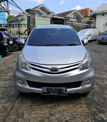 Toyota Avanza 1.3L E Manual 2015
