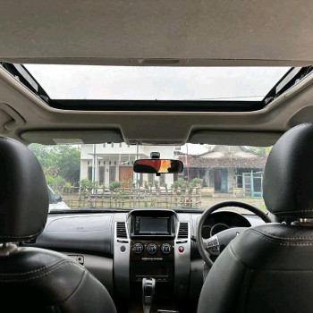 Mitsubishi Pajero Sport 2.4L Dakar 4x2 Automatic 2011