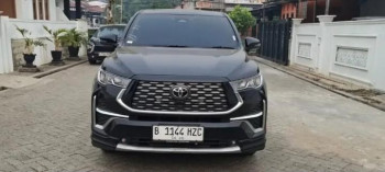 Toyota Innova 2.0L Q HV  Modellista Zenix Automatic 2025