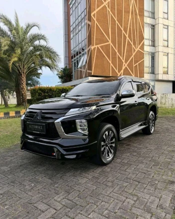 Mitsubishi Pajero Sport 2.4L Dakar 4x2 Automatic 2022