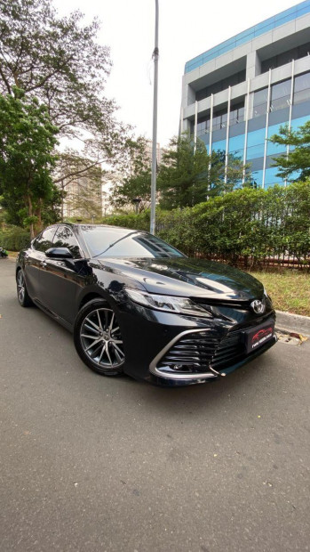 Toyota Camry 2.5L V Automatic 2022