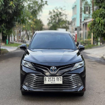 Toyota Camry 2.5L Hybrid Automatic 2019