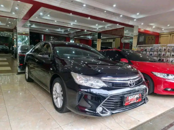Toyota Camry 2.5L V Automatic 2017
