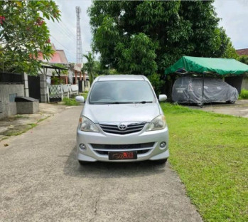 Toyota Avanza 1.5L S Manual 2010