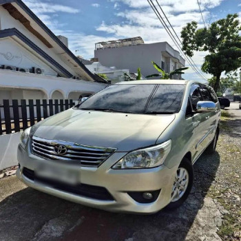 Toyota Innova 2.5L G Diesel Automatic 2012