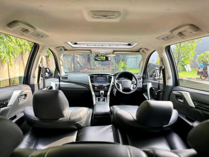 Mitsubishi Pajero Sport 2.4L Dakar 4x2 Automatic 2023