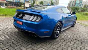 FORD MUSTANG 2.3L ECOBOOST AT 2021